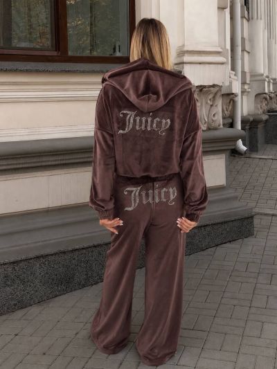 Костюм з велюру шоколад №259265